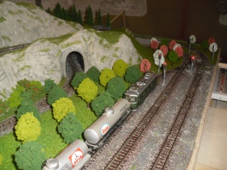 Bahnhofausfahrt vorbei an der Baumalle